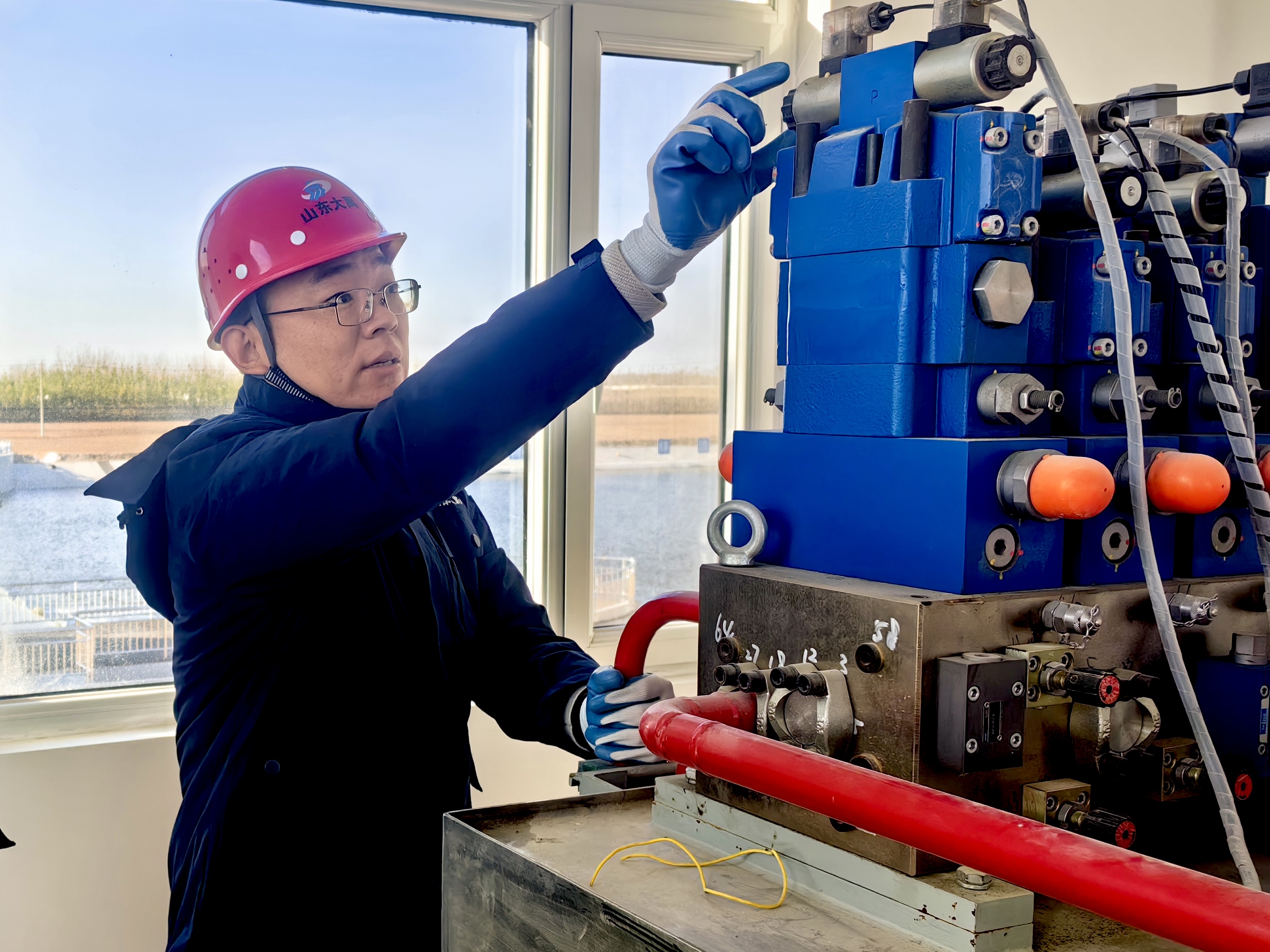 山東水設(shè)胡兆濤獲評“2025年度齊魯工匠”